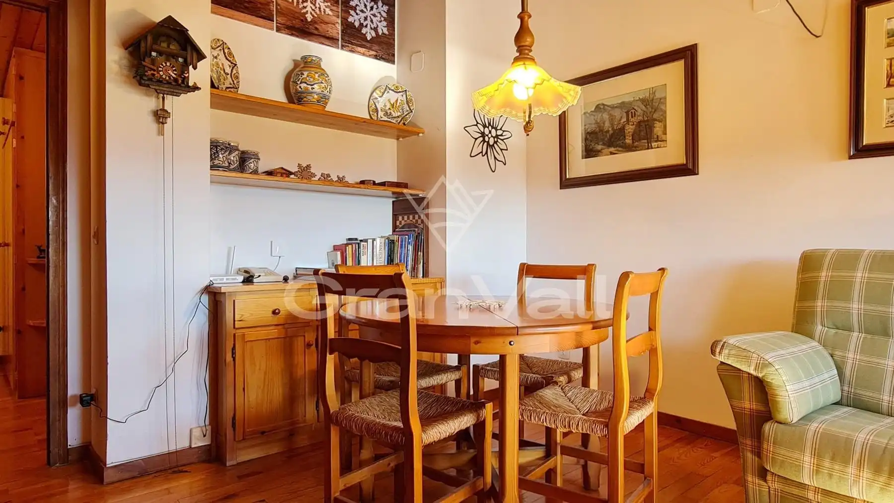 Comedor de Ático en venta en Puigcerdà con Calefacción y Trastero