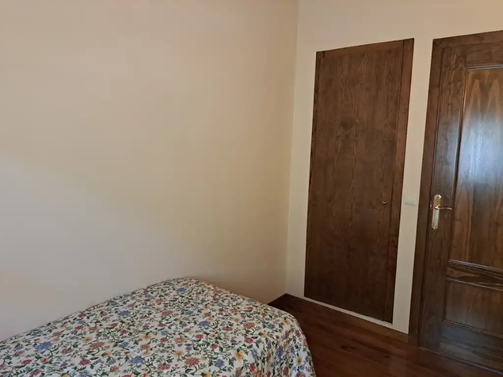 Bedroom of Detached homes for rent in Fontanals de Cerdanya  with Heating, Private garden and Parquet flooring