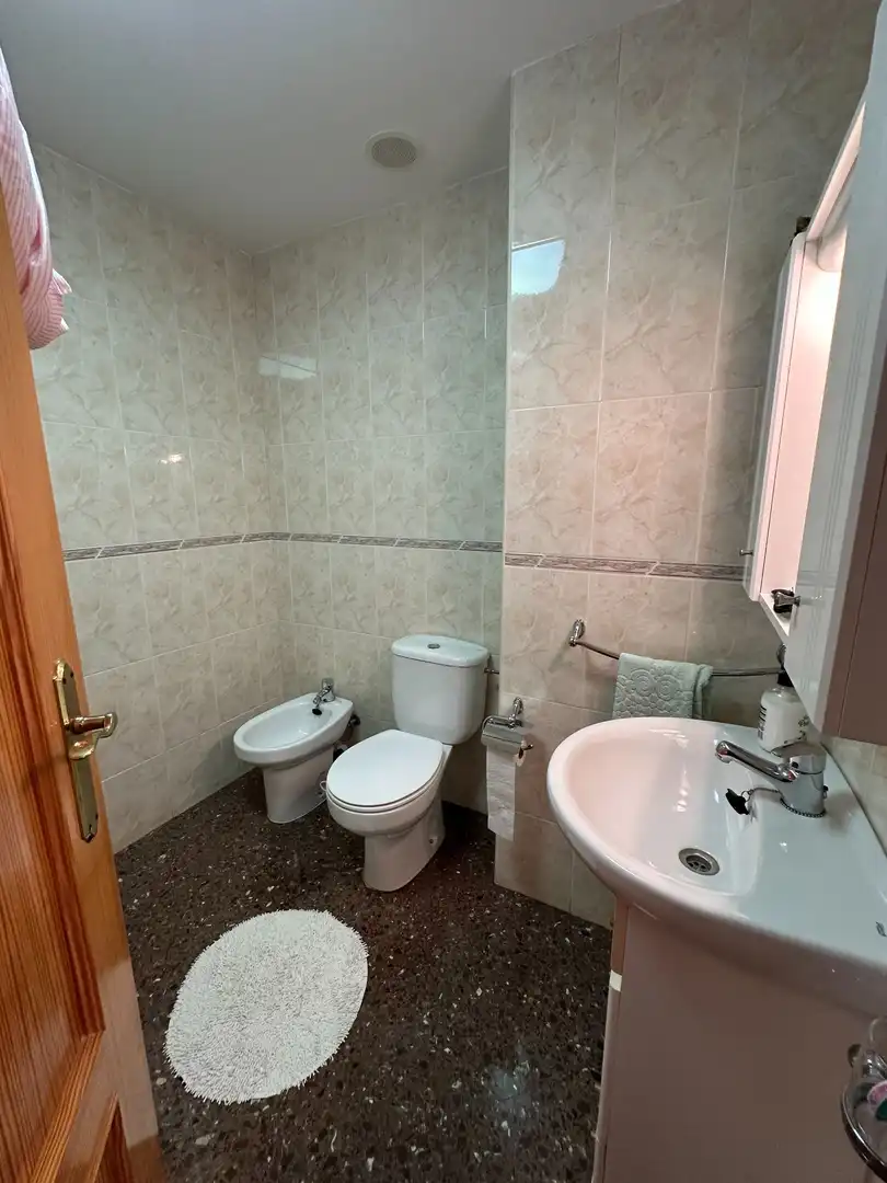 Baño de Casa adosada en venta en Ontinyent con Aire acondicionado, Calefacción y Terraza