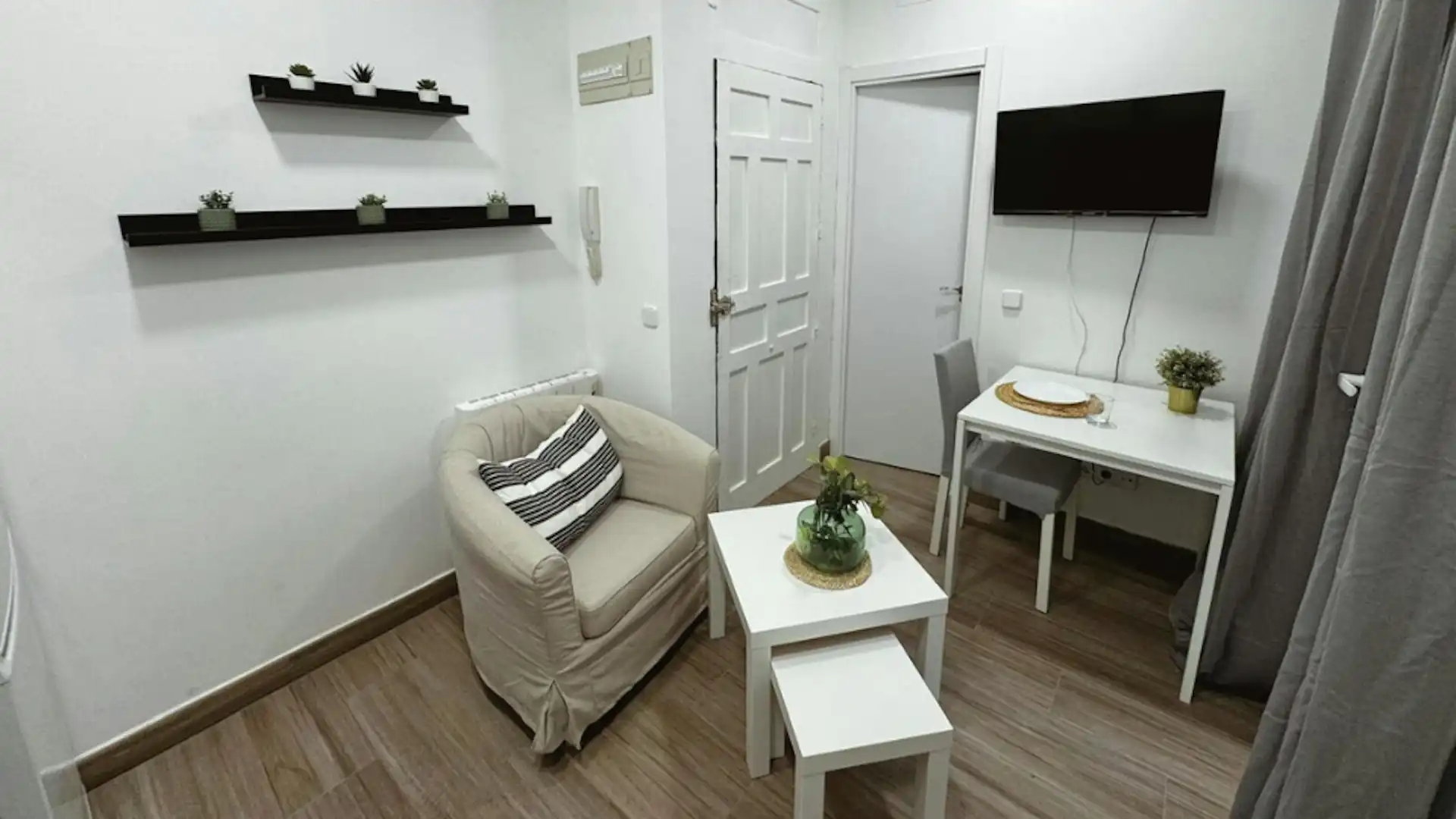 Wohnzimmer von Wohnung zur Miete in Madrid mit Heizung, Möbliert und Waschmaschine