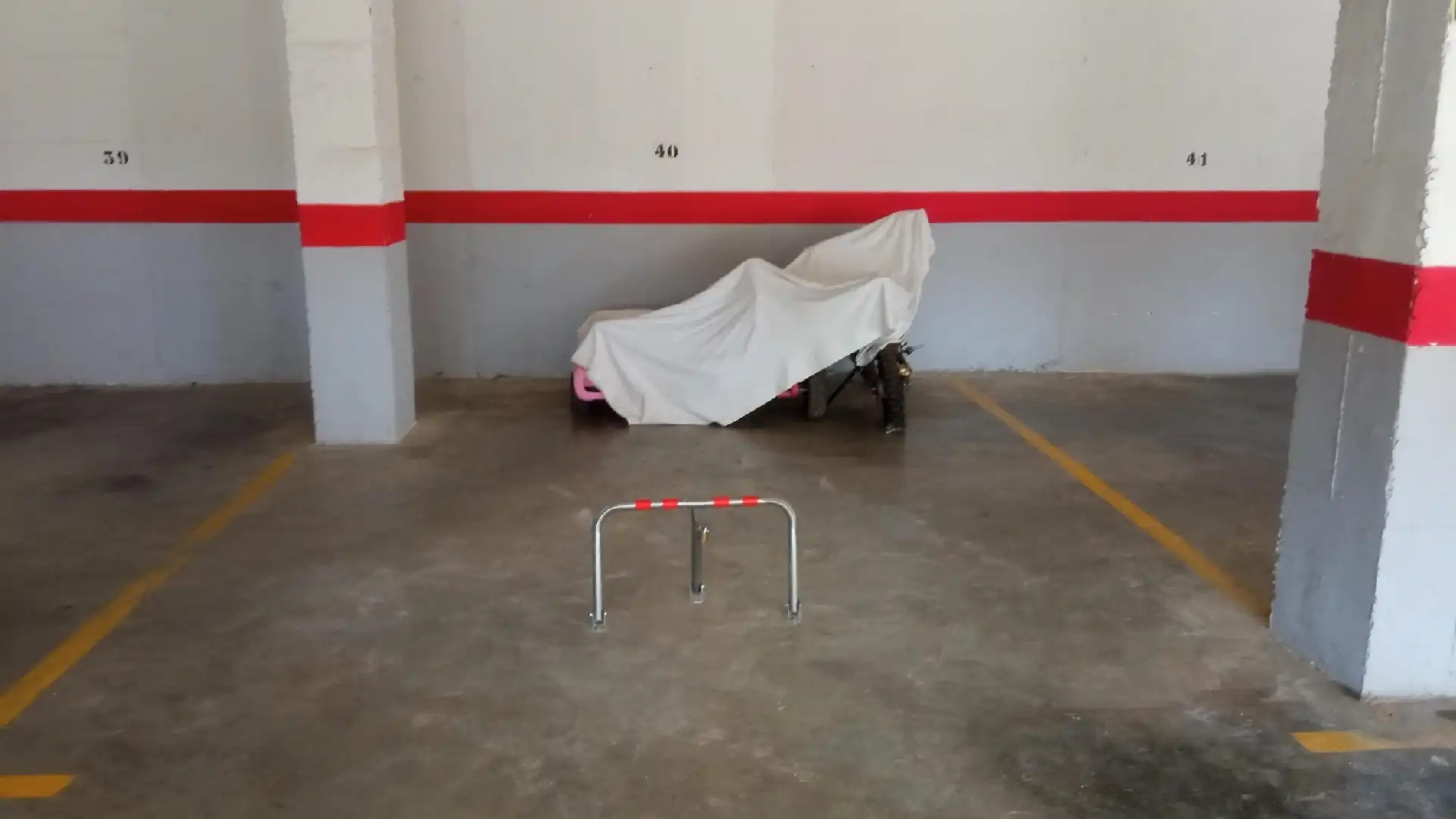 Parkplatz von Garage zum Verkauf in Mijas