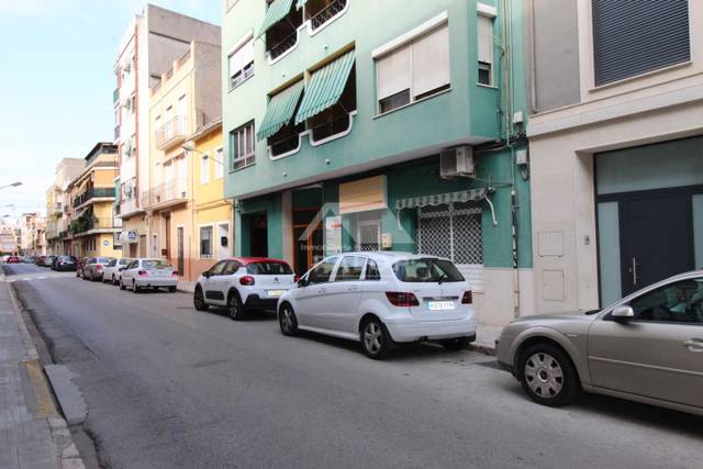 Local comercial en Alquiler en Carcaixent