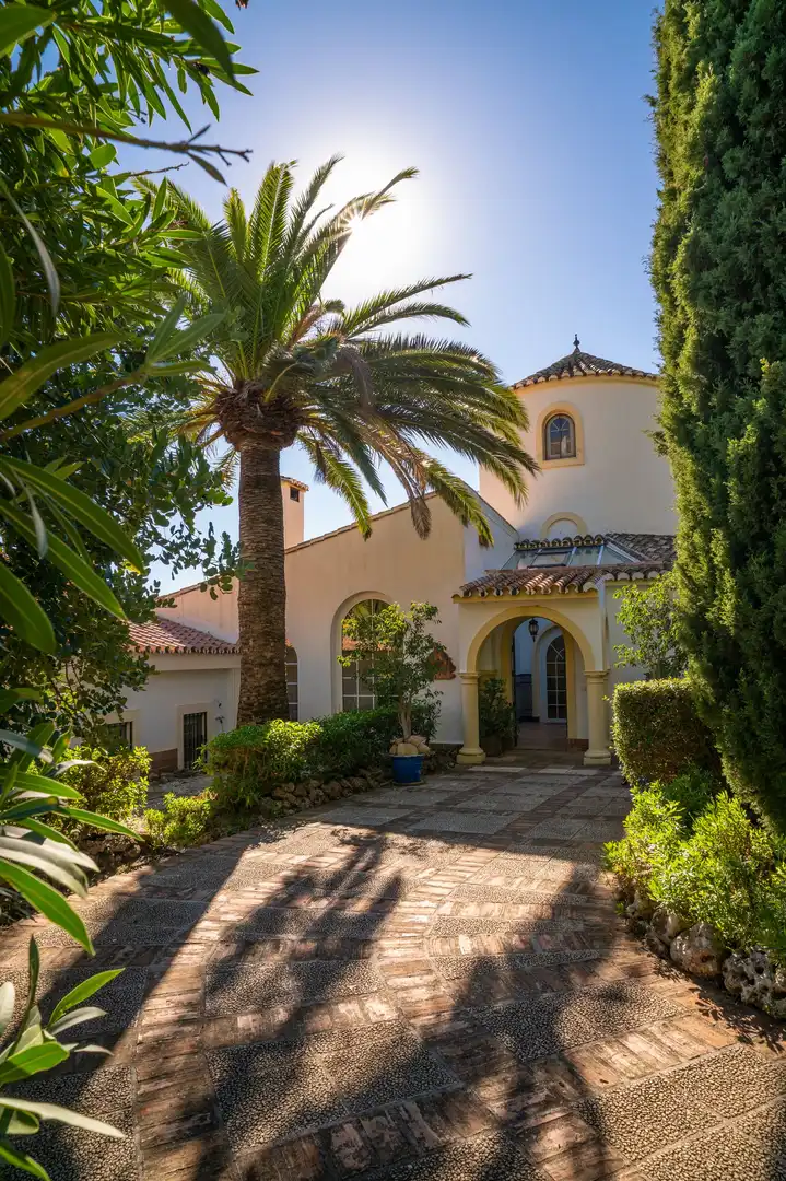 Vista exterior de Casa o xalet en venda en Mijas amb Terrassa