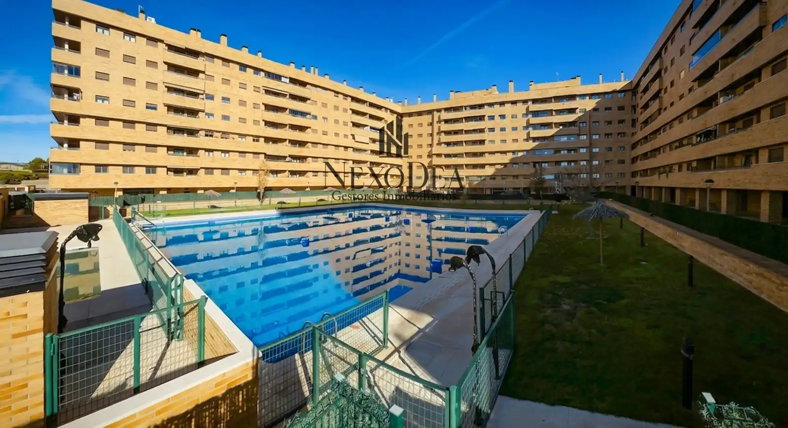 Piscina de Pis en venda en Seseña amb Aire condicionat, Terrassa i Traster