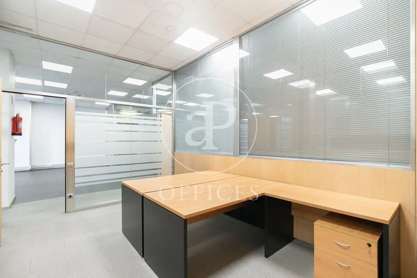 Office space with lift to rent in Carrer del Plom, imagen 63