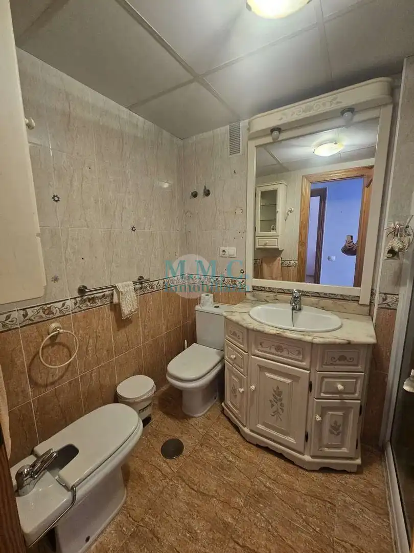 Bathroom of Flat for sale in Roquetas de Mar  with Air Conditioner, Terrace and Furnished
