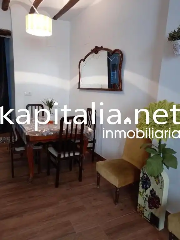 Houses for rent in Navarrés  with Heating and Furnished