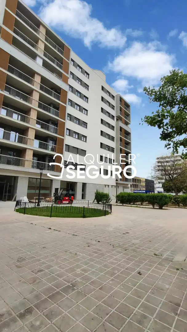 Vista exterior de Piso de alquiler en Valencia con Aire acondicionado, Calefacción y Terraza