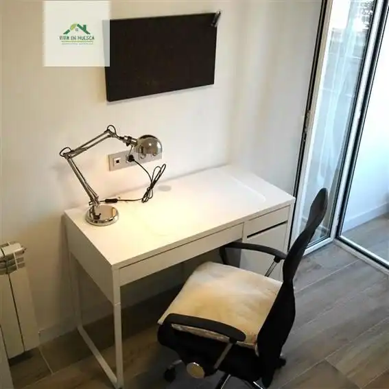Terraza de Piso de alquiler en Huesca con Calefacción y Amueblado