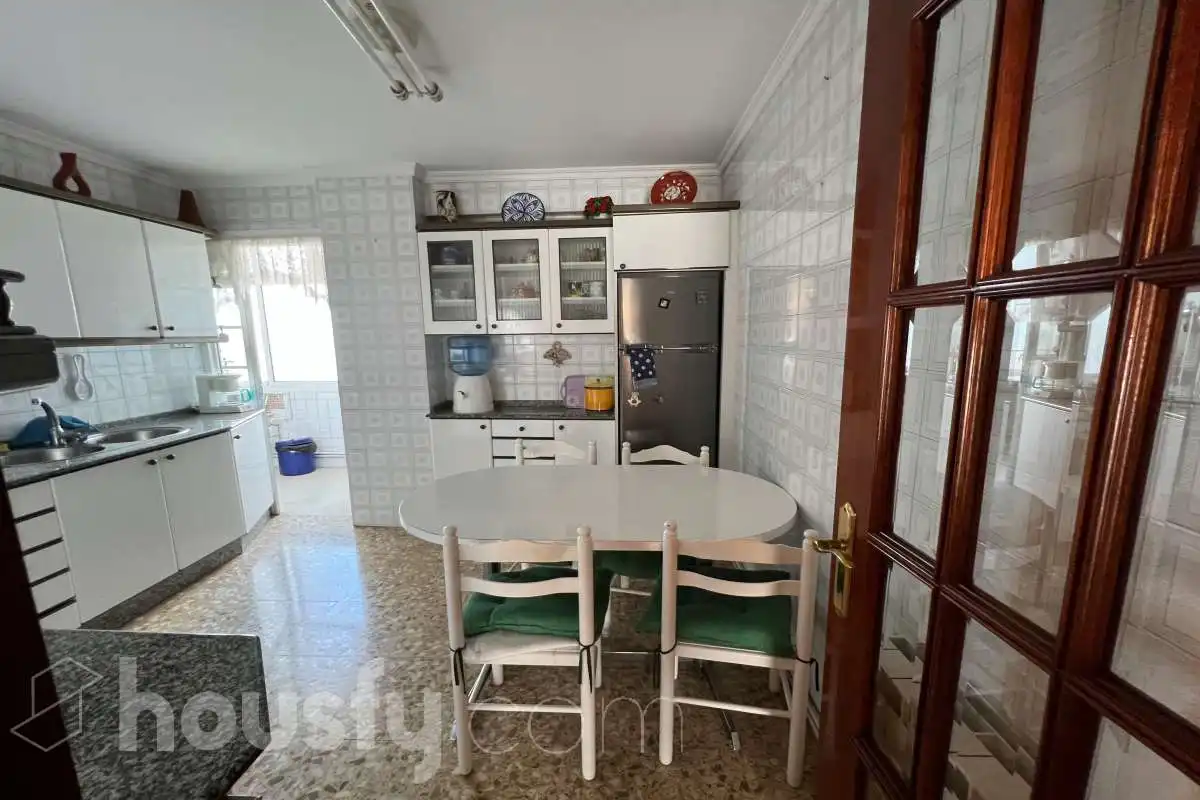 Cocina de Piso en venta en A Coruña Capital  con Calefacción