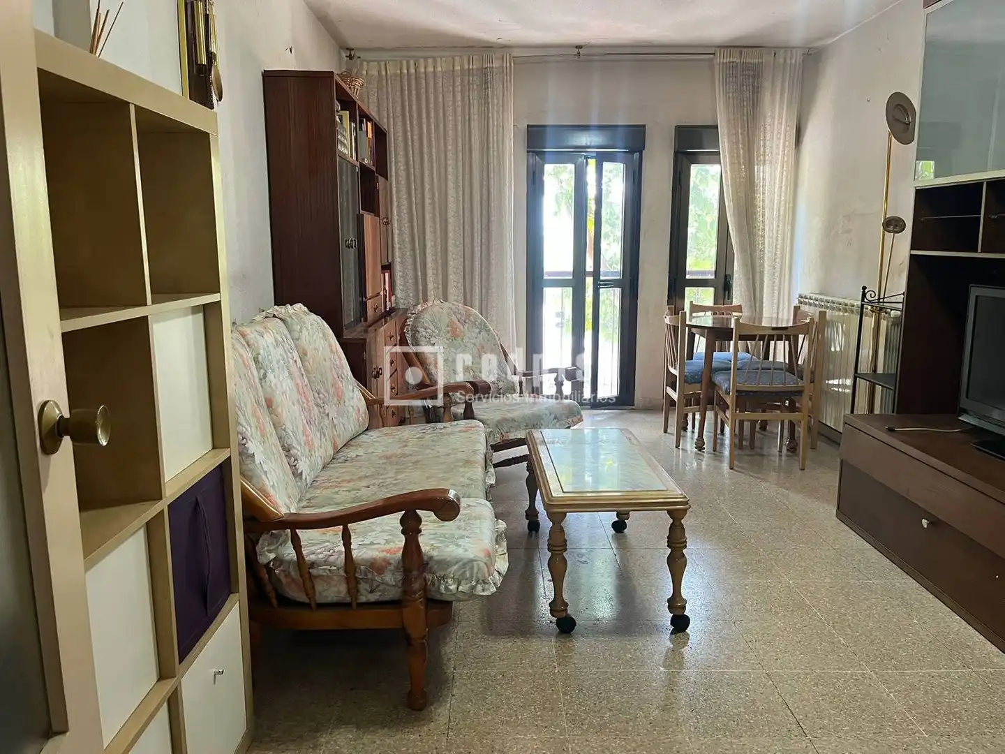 Sala d'estar de Pis en venda en Madrid amb Calefacció i Terrassa