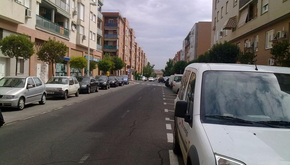 Photo 1 of Premises to rent in Calle José Martínez Ruiz-azorín, 13, Norte, Badajoz