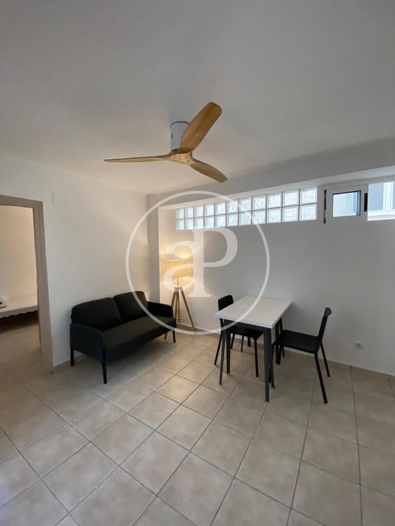 Flat to rent in C/ de Benicarló, Barrio de Benimaclet