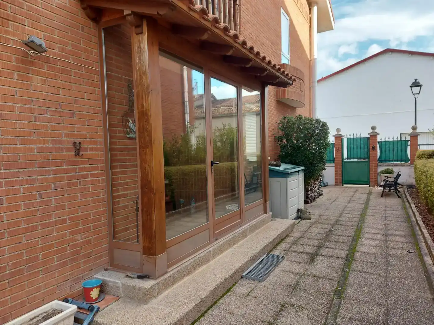 Vista exterior de Pis en venda en Miranda de Ebro amb Balcó