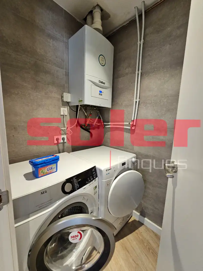 Cocina de Casa o chalet en venta en Sant Cugat del Vallès con Aire acondicionado, Calefacción y Jardín privado