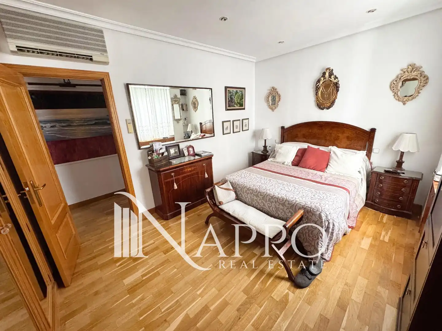 Bedroom of Attic for sale in Madrid  with Air Conditioner, Heating and Parquet flooring