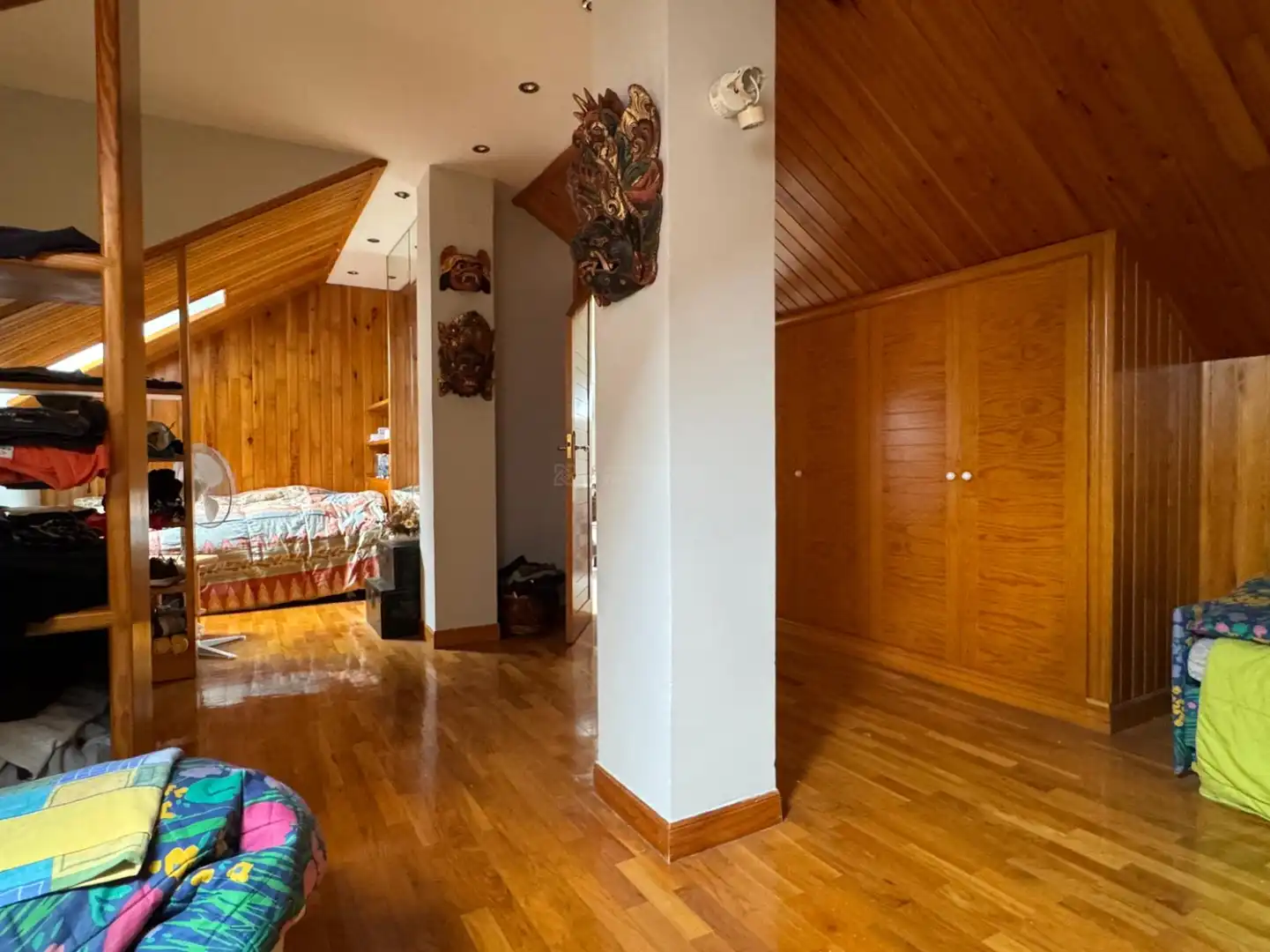 Haus oder Chalet zum Verkauf in  Logroño mit Klimaanlage, Heizung und Privatgarten
