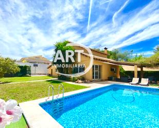 Jardí de Casa o xalet en venda en L'Eliana amb Aire condicionat, Terrassa i Piscina