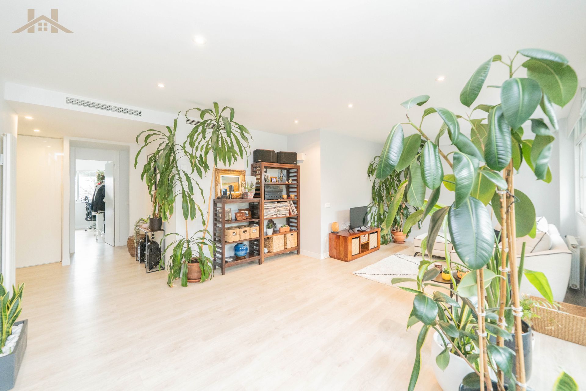 Living room of Flat for sale in Majadahonda  with Air Conditioner, Heating and Terrace