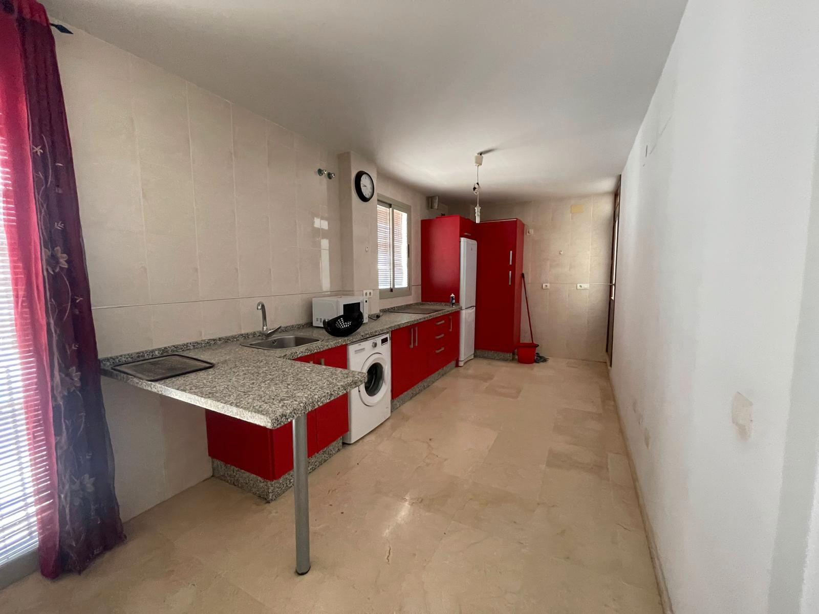 Kitchen of Single-family semi-detached for sale in Albaida del Aljarafe  with Air Conditioner and Terrace