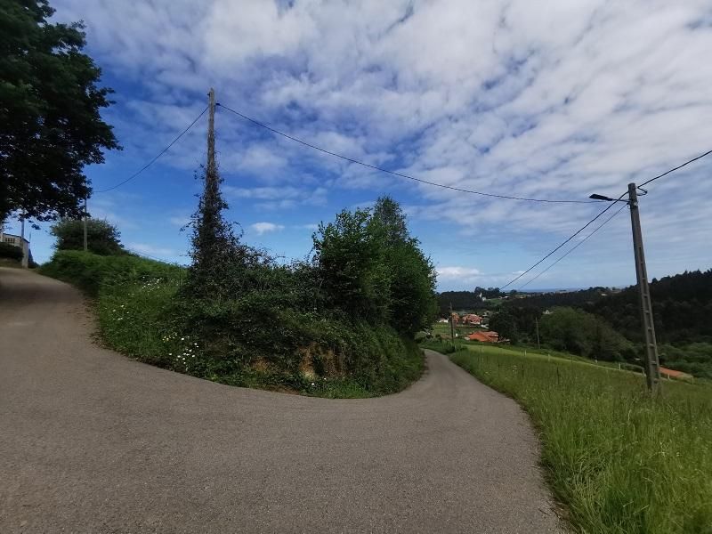 Land for sale in Cudillero