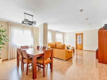 Apartment with balcony for sale in C. Campoamor, 87, 03181 Torrevieja, Alicante, Spain 52