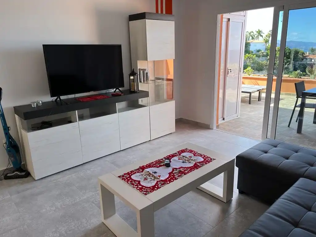 Sala de estar de Casa o chalet en venta en Santa Úrsula con Terraza y Piscina