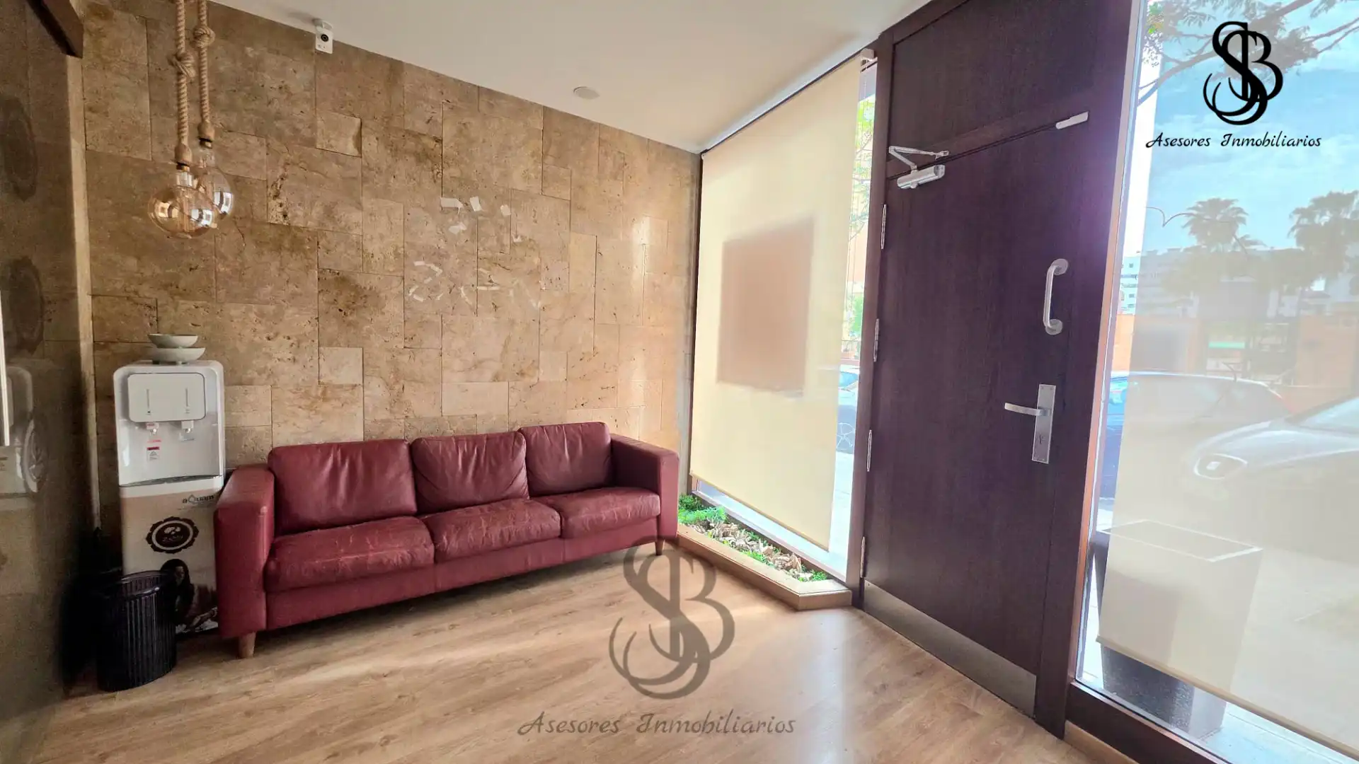 Commercial properties for rent in Alicante / Alacant  with Air Conditioner, Heating and Furnished