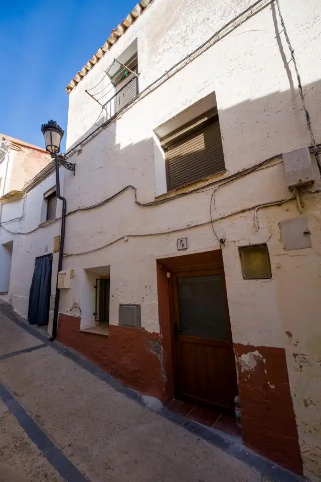 Vista exterior de Casa o chalet en venta en Almonacid de la Sierra con Calefacción, Terraza y Balcón
