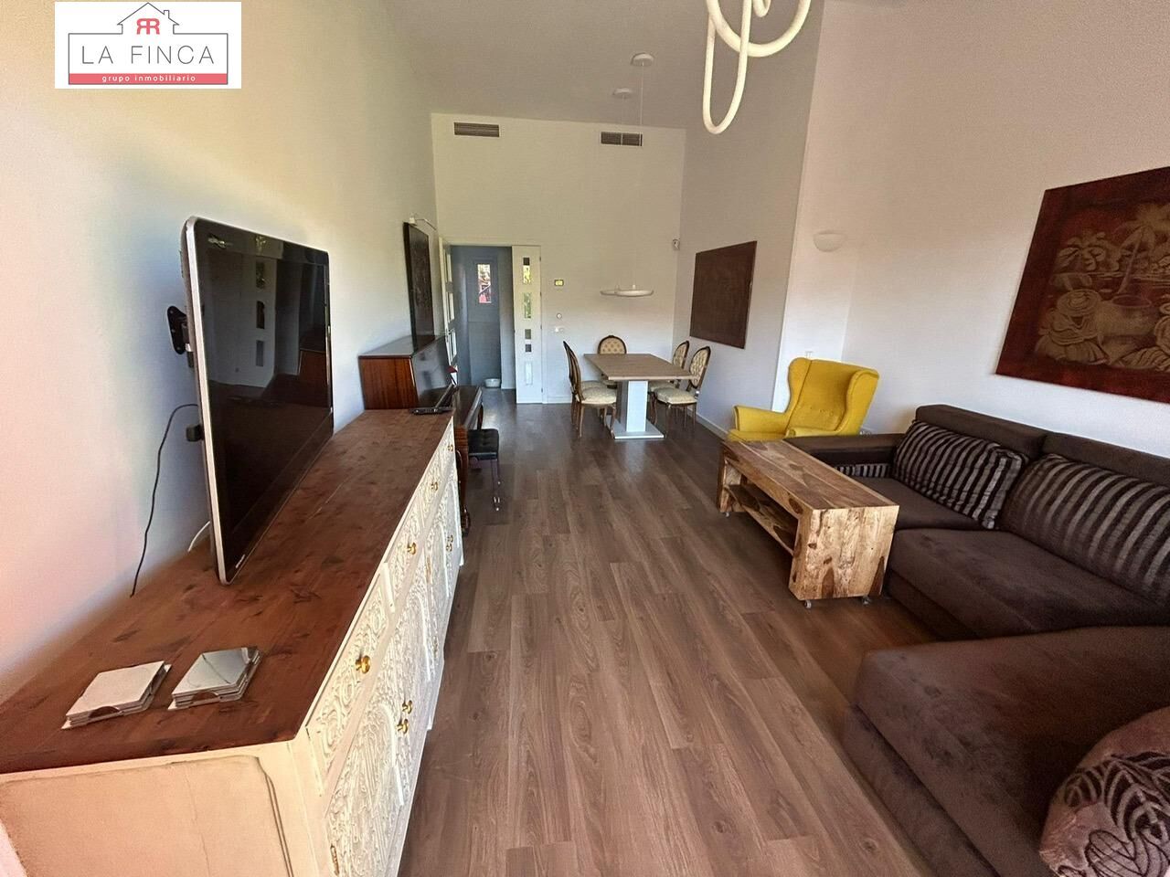 Living room of Duplex to rent in Málaga Capital  with Air Conditioner, Terrace and Community pool