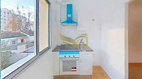 Foto 4 de Piso en venta en Calle Francisco Moraga, Cruz Roja, Sevilla Capital