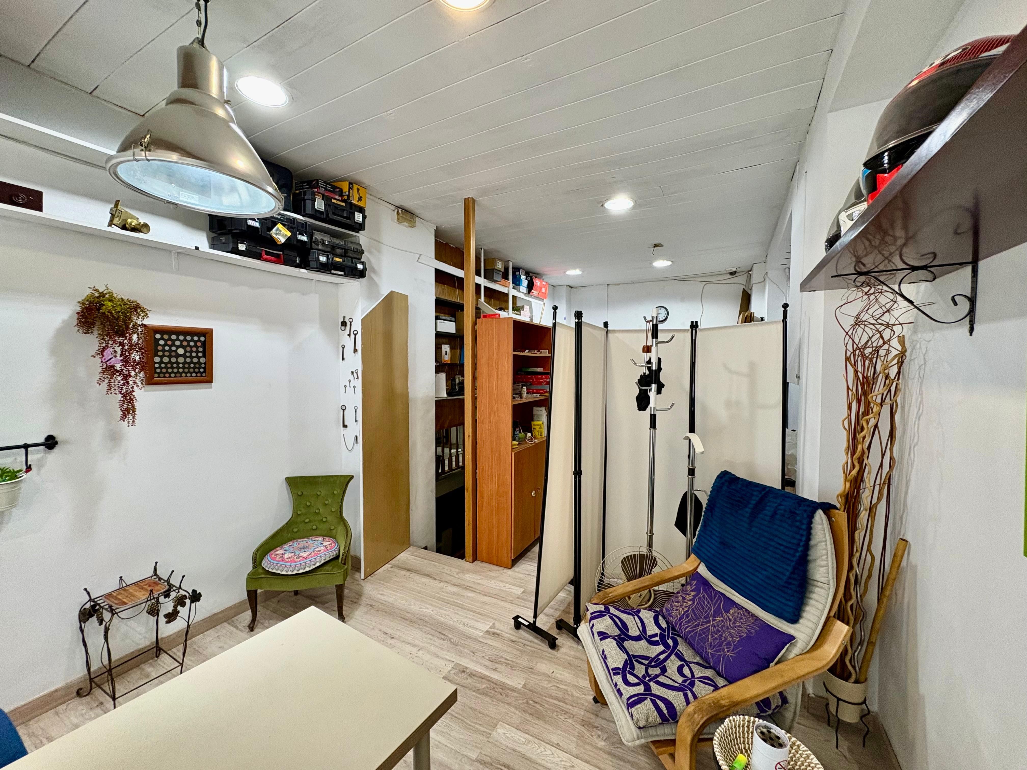 Planta baja for sale in  Barcelona Capital