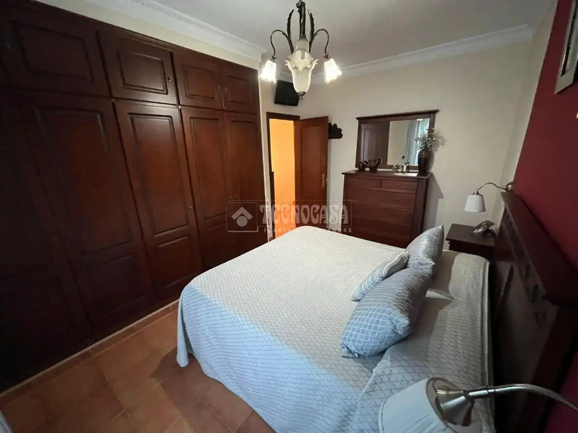 Habitación de Casa adosada en venta en Dos Hermanas con Terraza