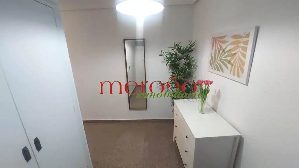 Habitación de Piso para compartir en Elche / Elx con Amueblado