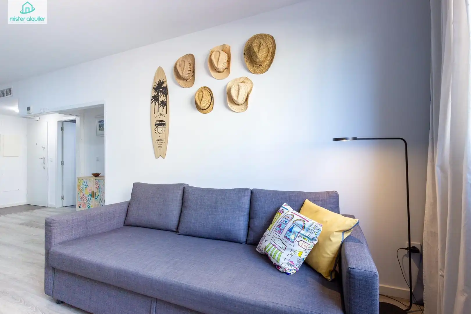 Living room of Apartments for rent in El Campello  with Air Conditioner, Private garden and Furnished
