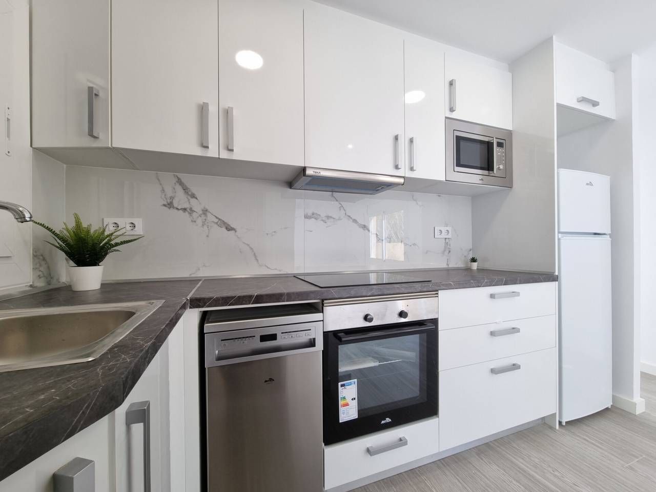 Flat for sale in Calle Roig i Jalpí, Centre