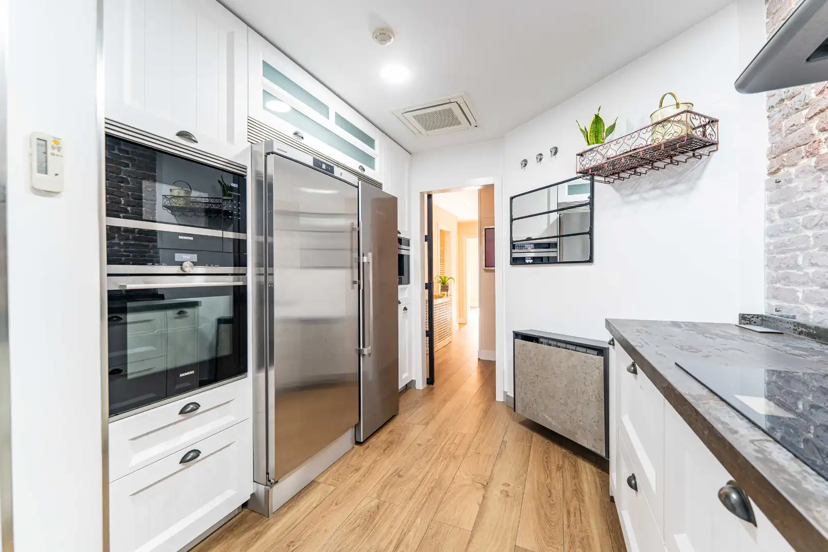 Kitchen of Ground floor for sale in Arroyomolinos (Madrid)  with Air Conditioner, Heating and Private garden