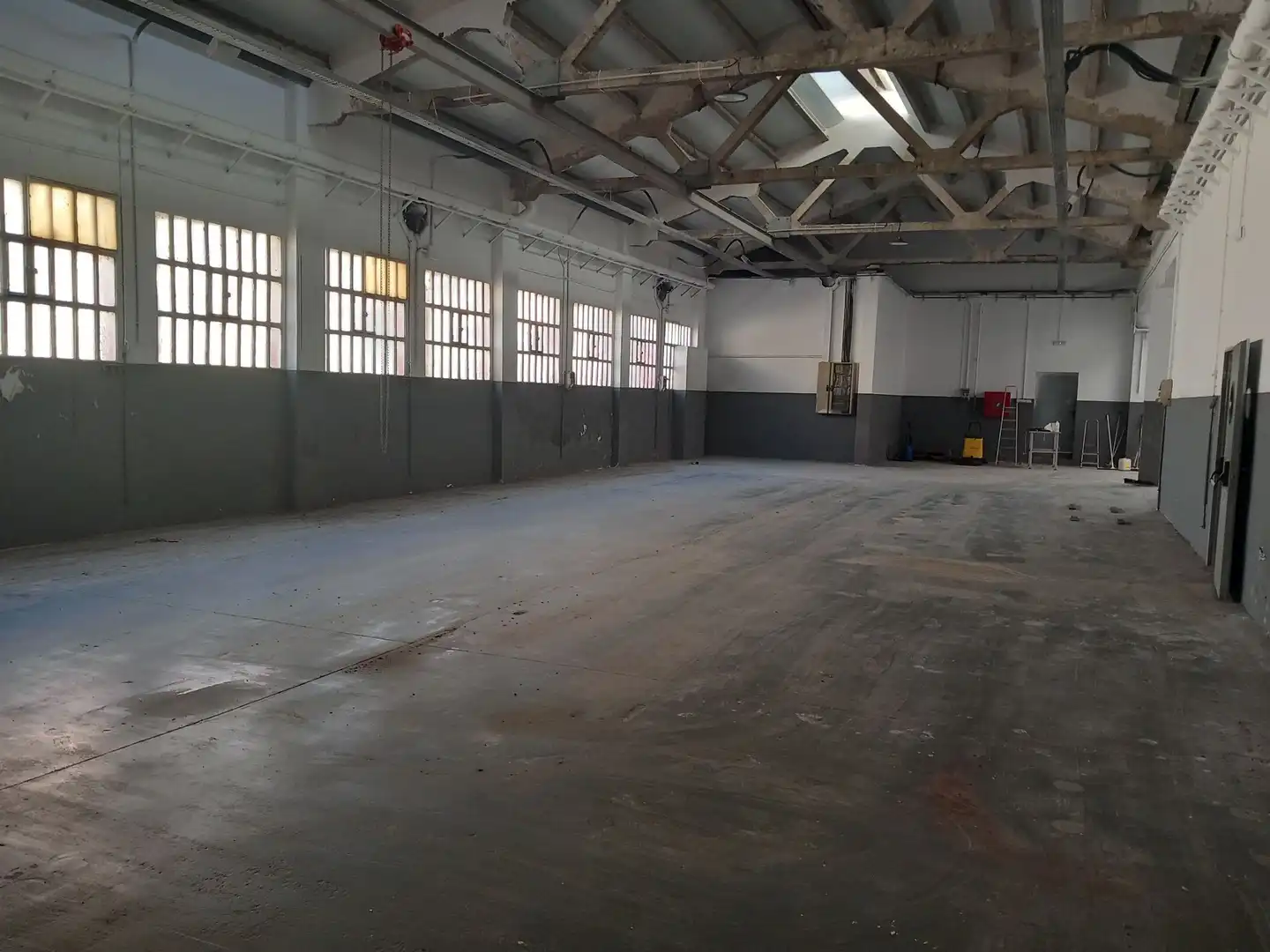 Industrial building for sale in Zona Industrial, imagen 2