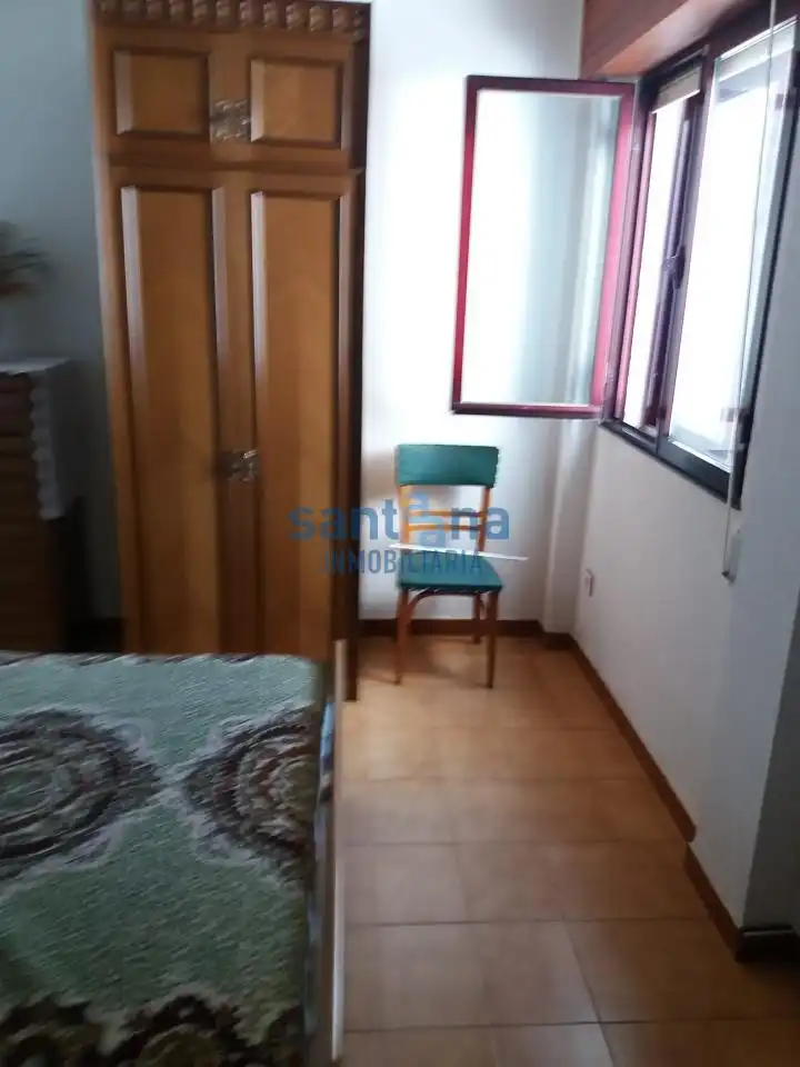 Habitación de Apartamento en venta en Mansilla de las Mulas con Terraza, Trastero y Amueblado