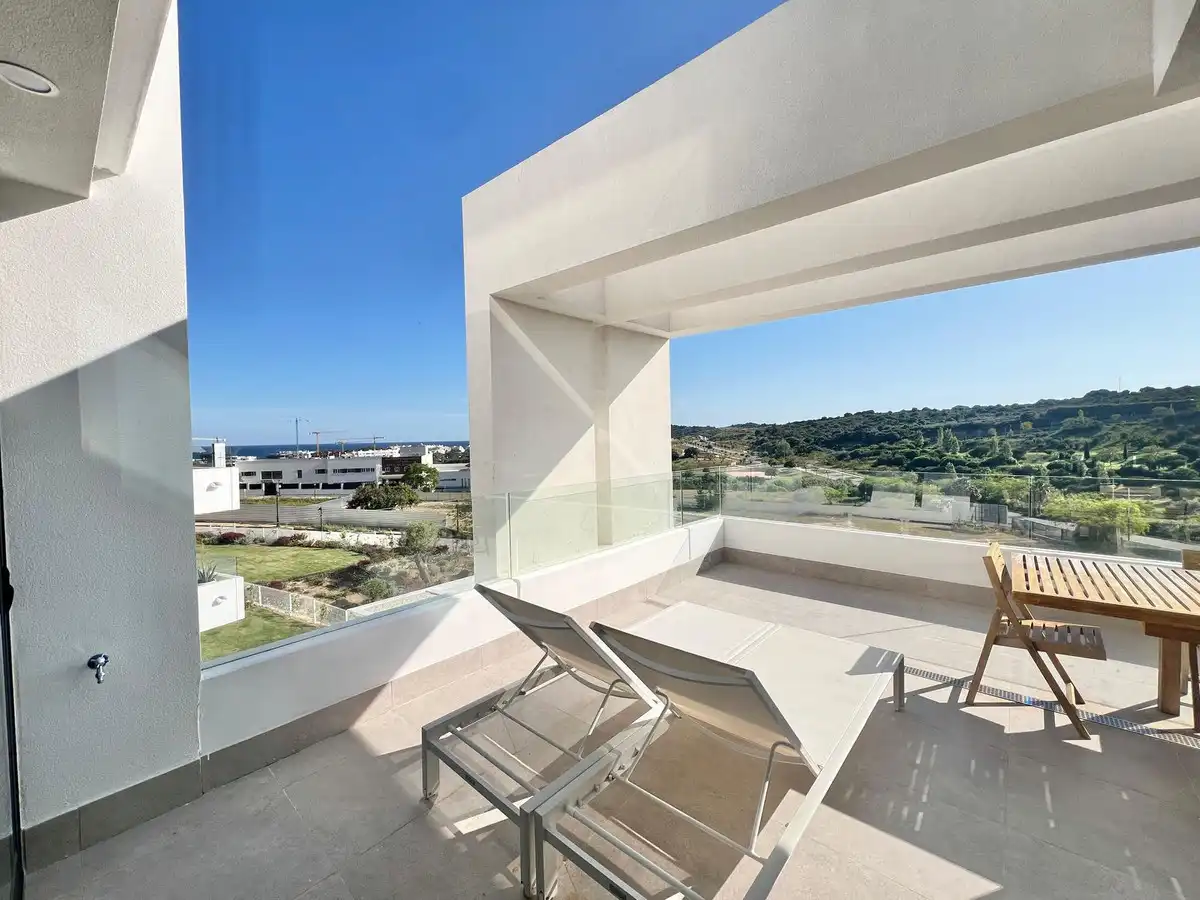 Terrassa de Dúplex en venda en Estepona amb Aire condicionat, Terrassa i Traster