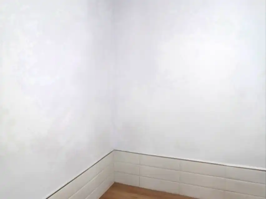 Baño de Local de alquiler en Ciudad Real con Aire acondicionado y Parquet