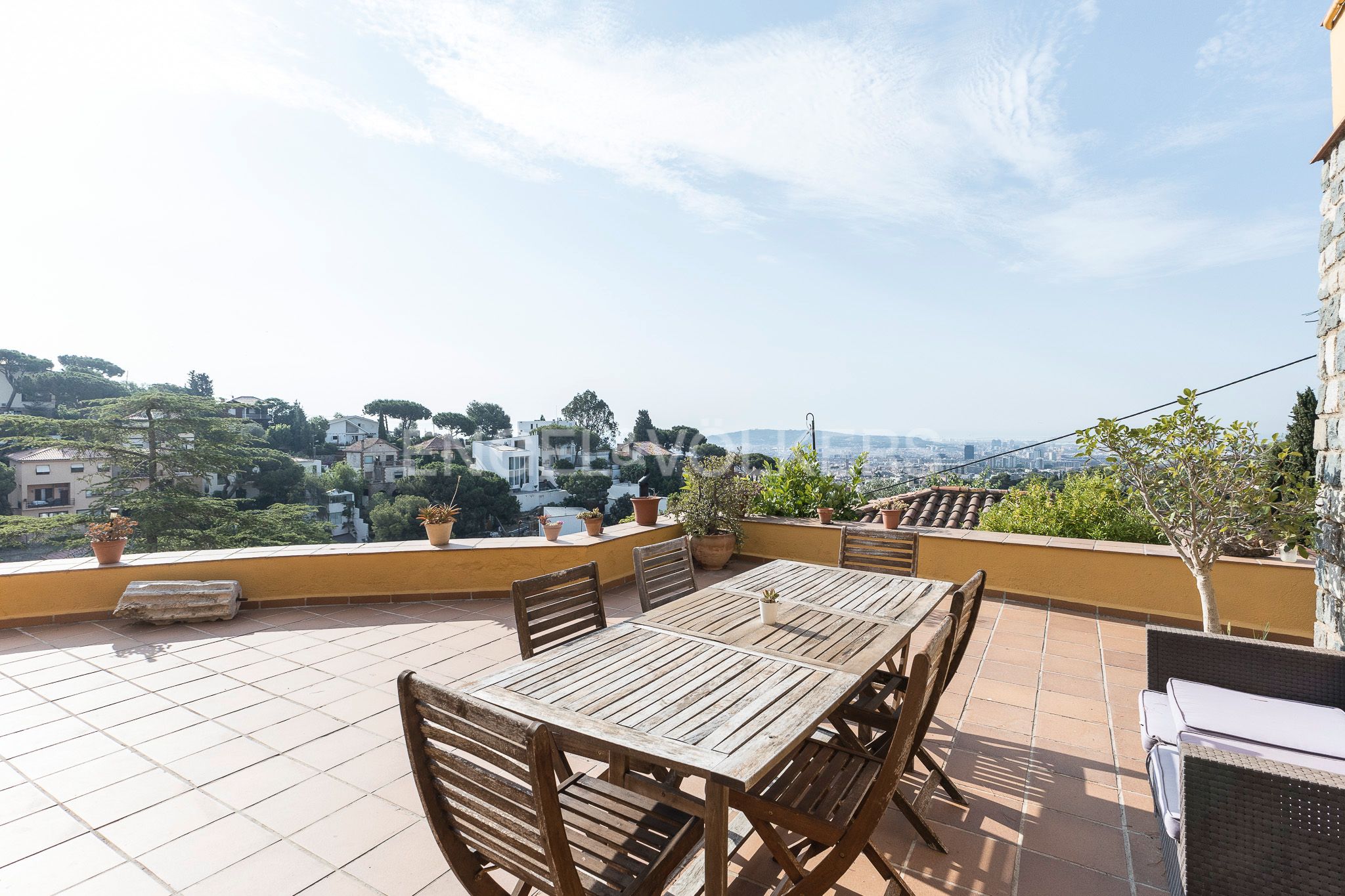 Terrassa de Casa o xalet en venda en  Barcelona Capital amb Calefacció, Jardí privat i Parquet