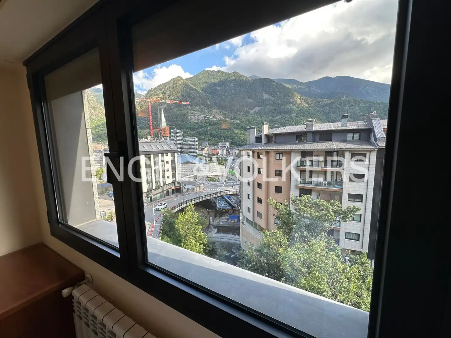 Vista exterior de Piso de alquiler en Escaldes – Engordany con Calefacción, Parquet y Terraza