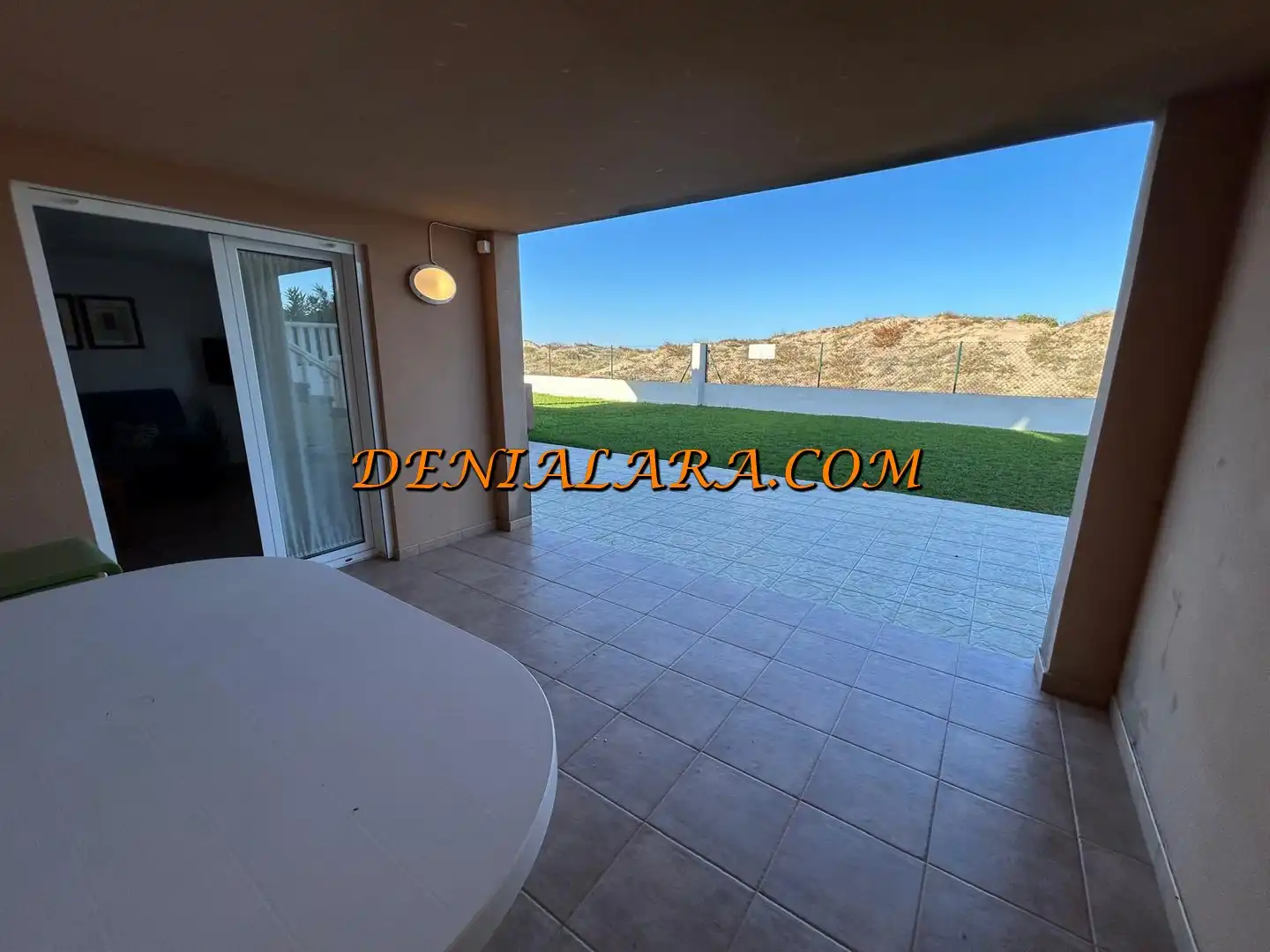 Terraza de Edificio en venta en Oliva