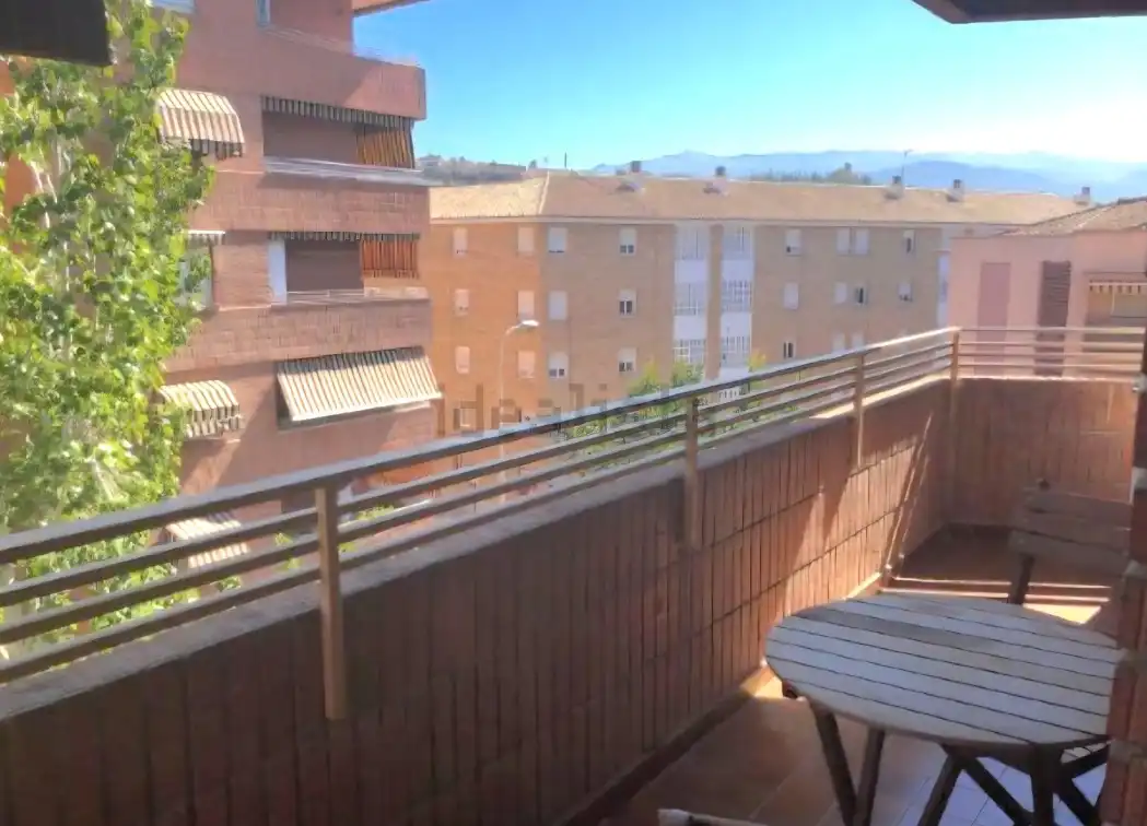 Terrassa de Pis de lloguer en Granada amb Aire condicionat, Calefacció i Moblat