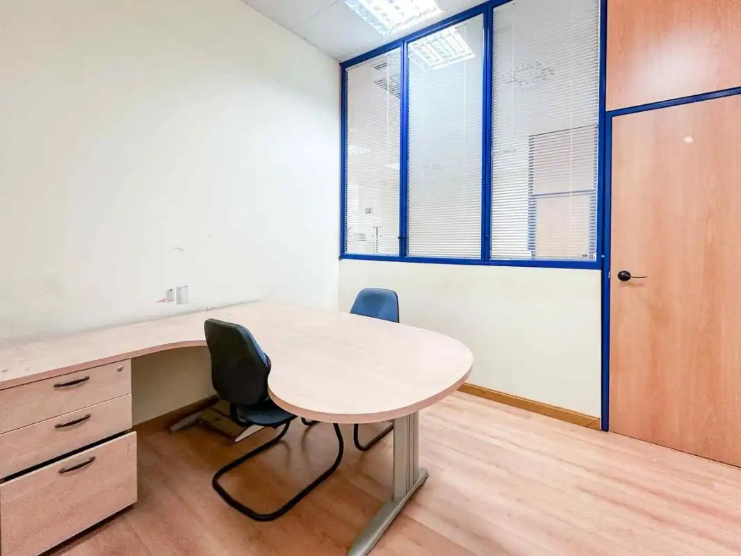 Bureau avec ascenseur à vendre à Calle de Isabel Colbrand, imagen 54