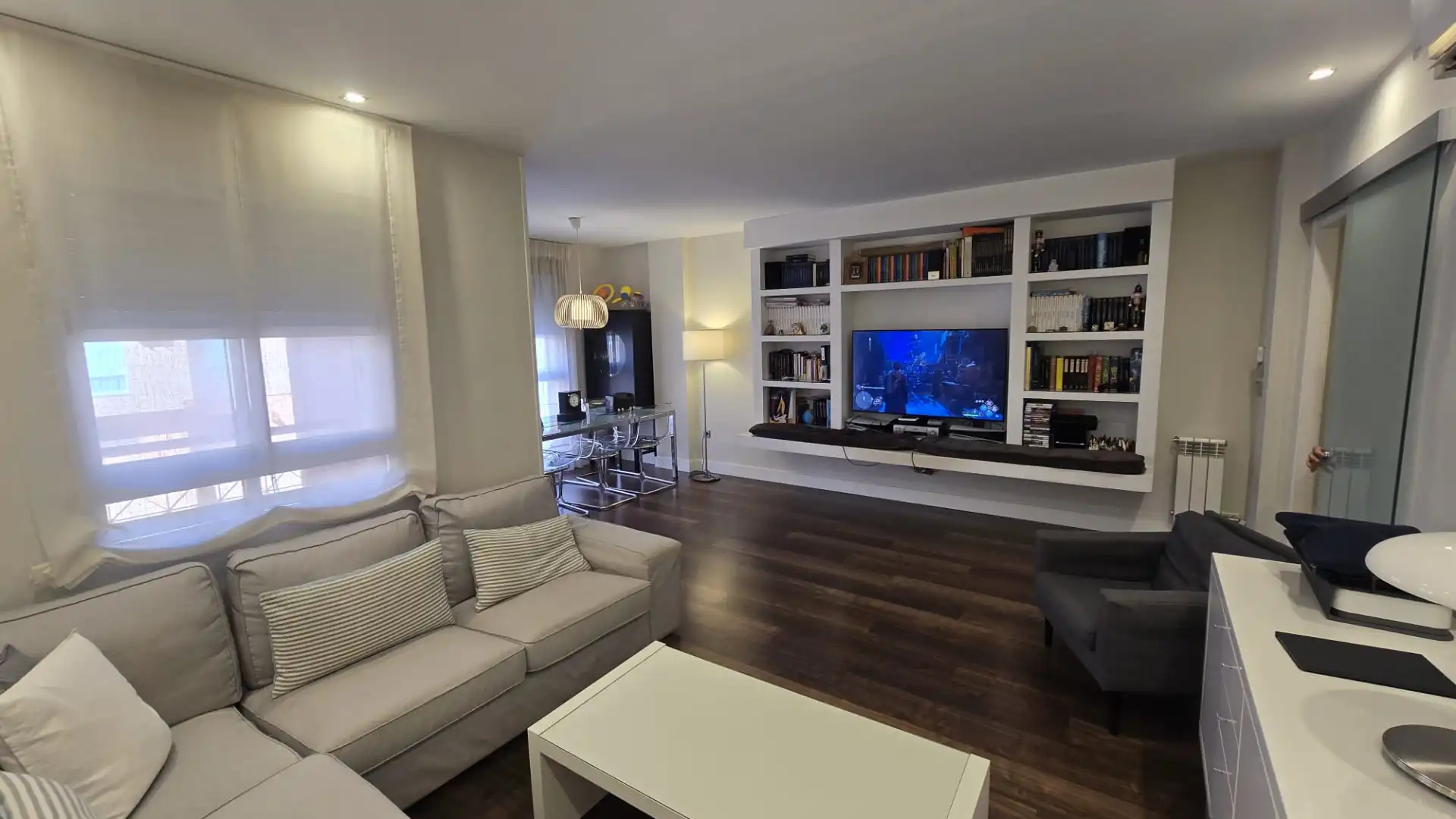 Piso con terraza en venta en Calle Zurbarán, imagen 3
