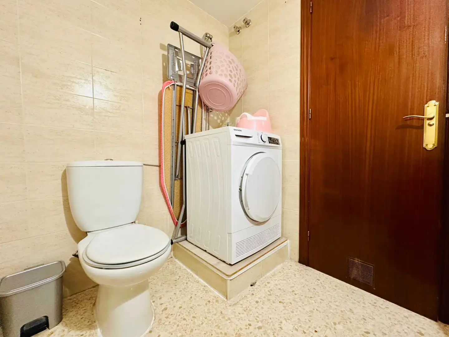 Flat with lift for sale in Calle Calle Pintor Soriano Quirós, imagen 27