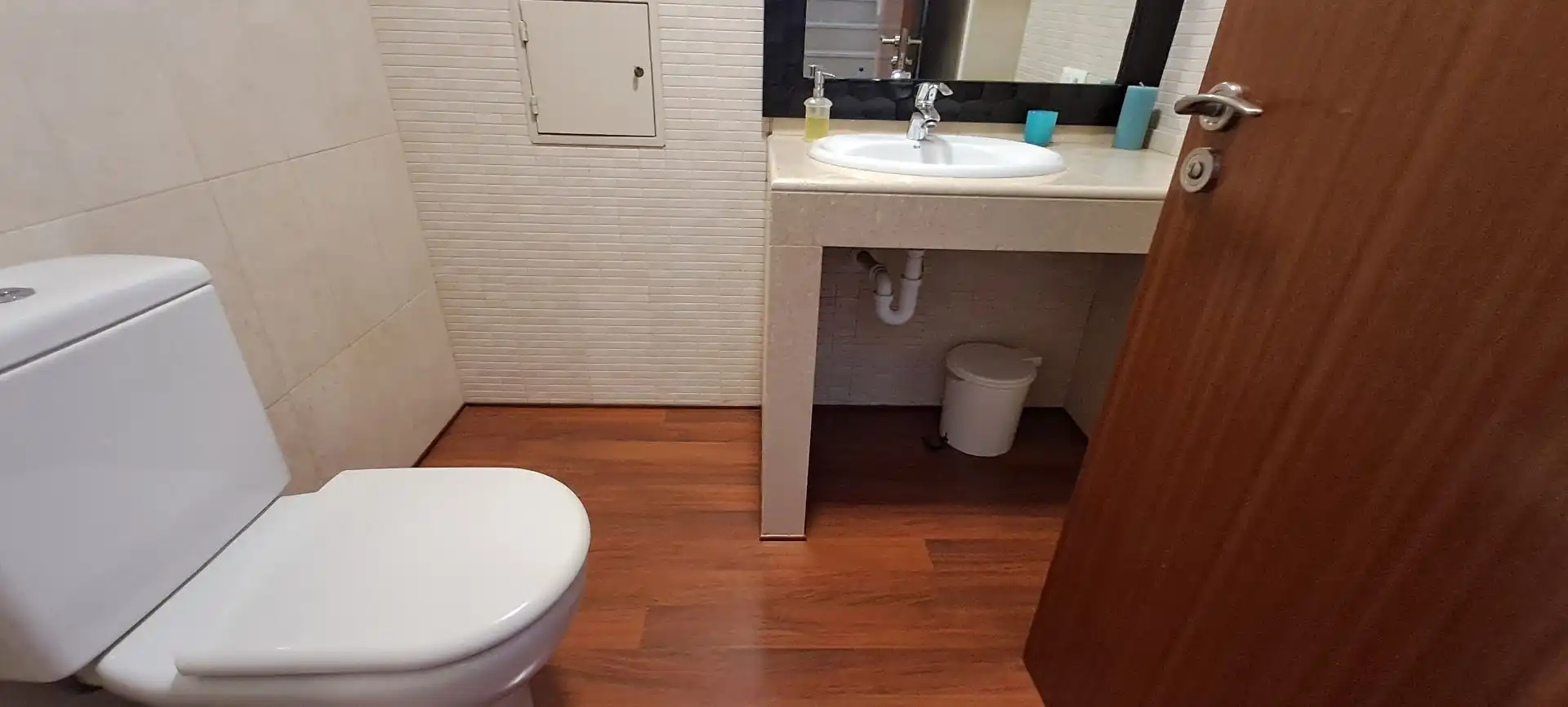 Baño de Casa o chalet en venta en Navata con Aire acondicionado, Calefacción y Jardín privado