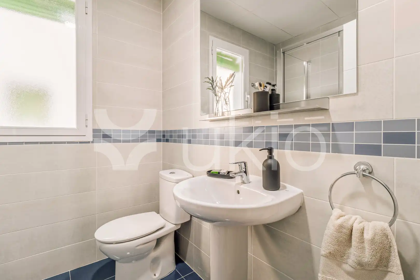 Badezimmer von Wohnungen zur Miete in Madrid mit Klimaanlage, Heizung und Möbliert